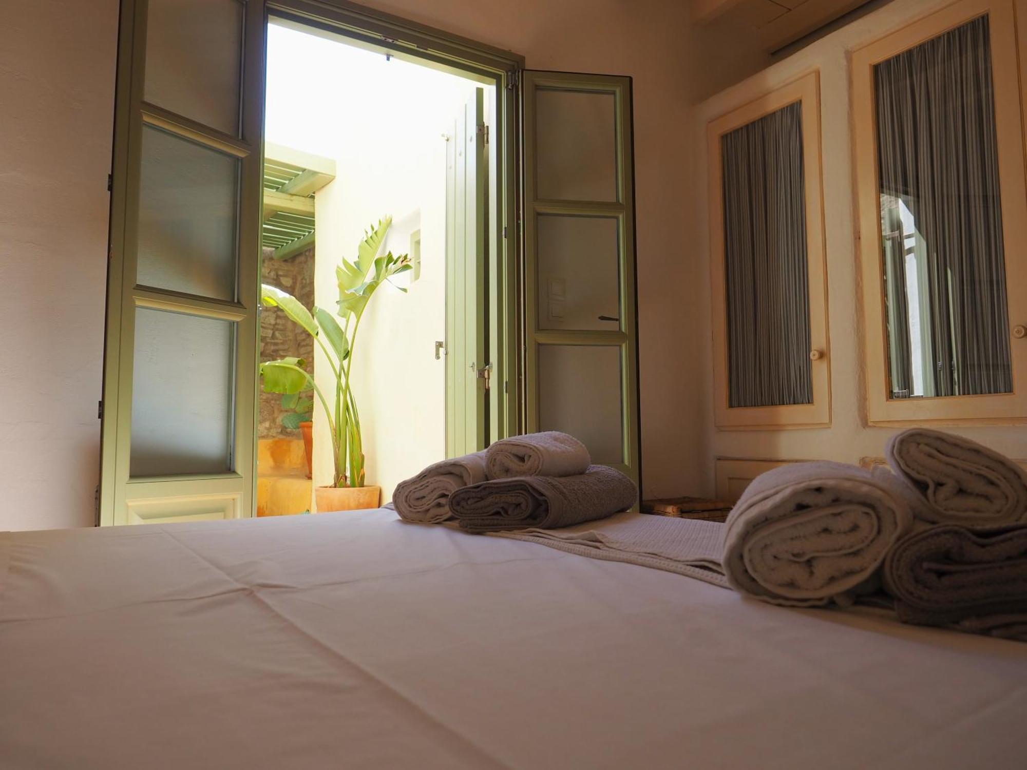 Ochre Dream, Beach Front & Sunset Villa Naousa Exterior foto
